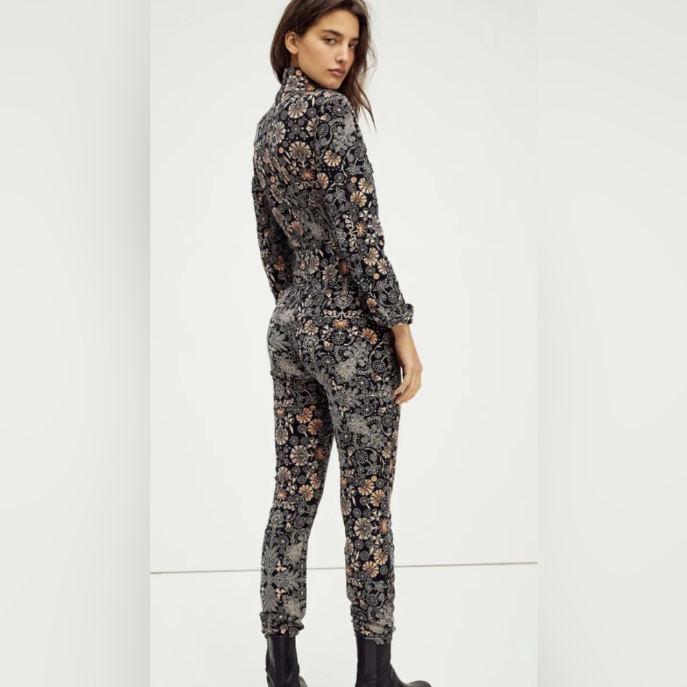 Free People Lennox Floral Print Jumpsuit Stretchy Zip Pocket Size Medium